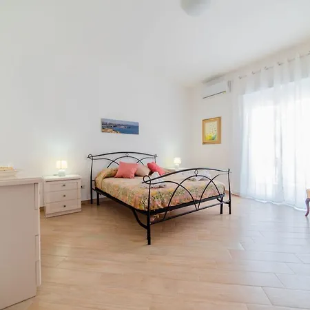 Guesthost - Archaeological Park * Сиракузы