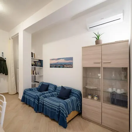 Апартаменты Guesthost - Archaeological Park *