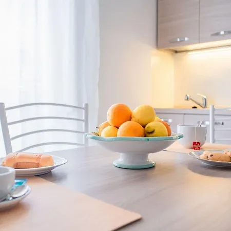 Guesthost - Archaeological Park Апартаменты