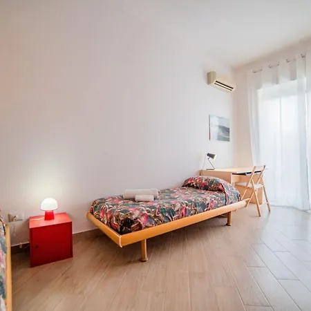 Guesthost - Archaeological Park Сиракузы